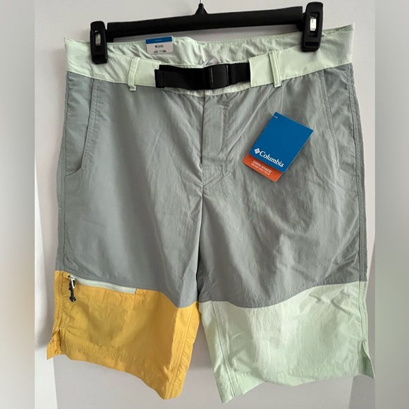 Columbia Summerdry Unlined WaterRepellent ColorBlock Adjustable Belt Nylon Short - Picture 3 of 12
